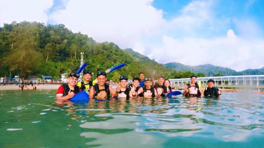 Отель Go Deeper Tioman Экстерьер фото